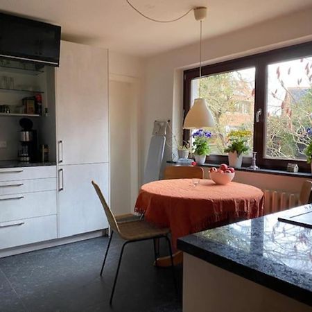 Geraeumiges 120M² Haus Mit Garten + Stellplatz Stralsund Extérieur photo