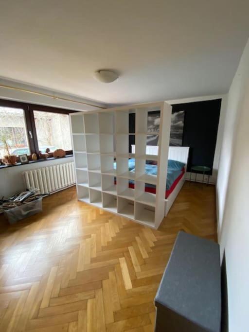 Geraeumiges 120M² Haus Mit Garten + Stellplatz Stralsund Extérieur photo