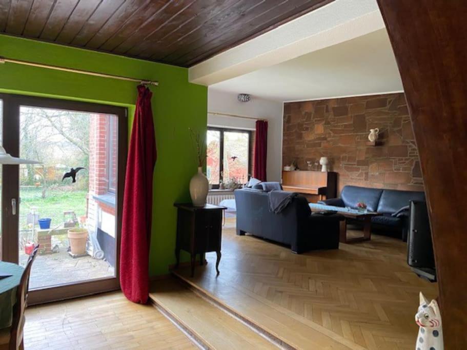 Geraeumiges 120M² Haus Mit Garten + Stellplatz Stralsund Extérieur photo